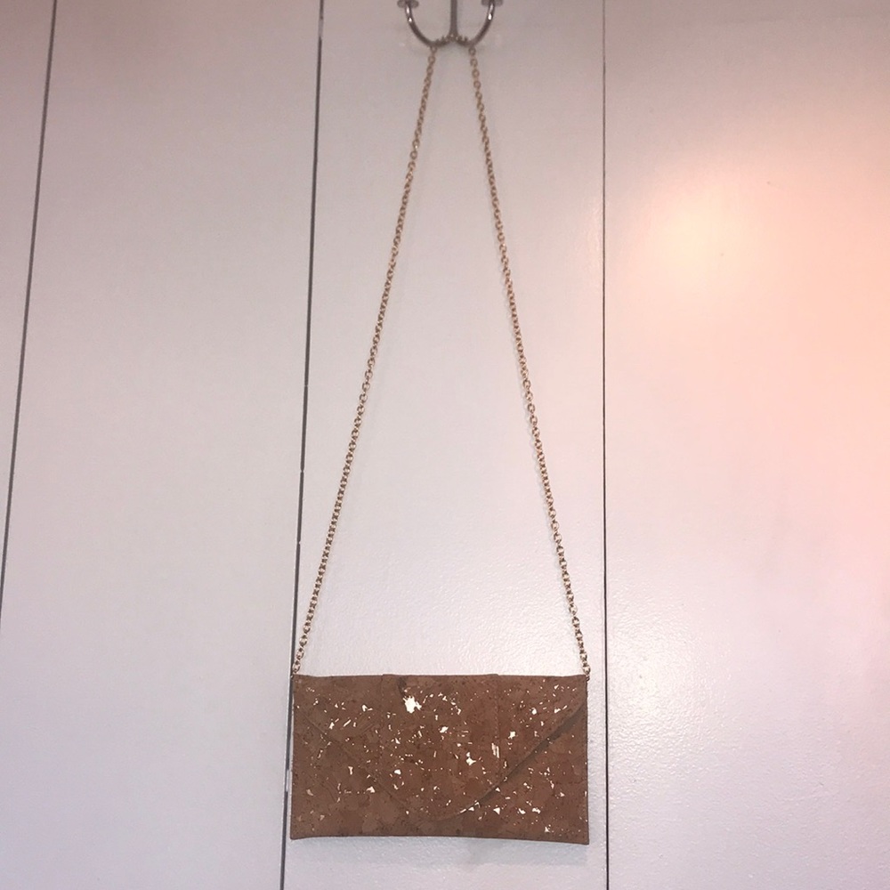 💜OFFERS💜 - NEW NEVER USED unique purse/clutch!